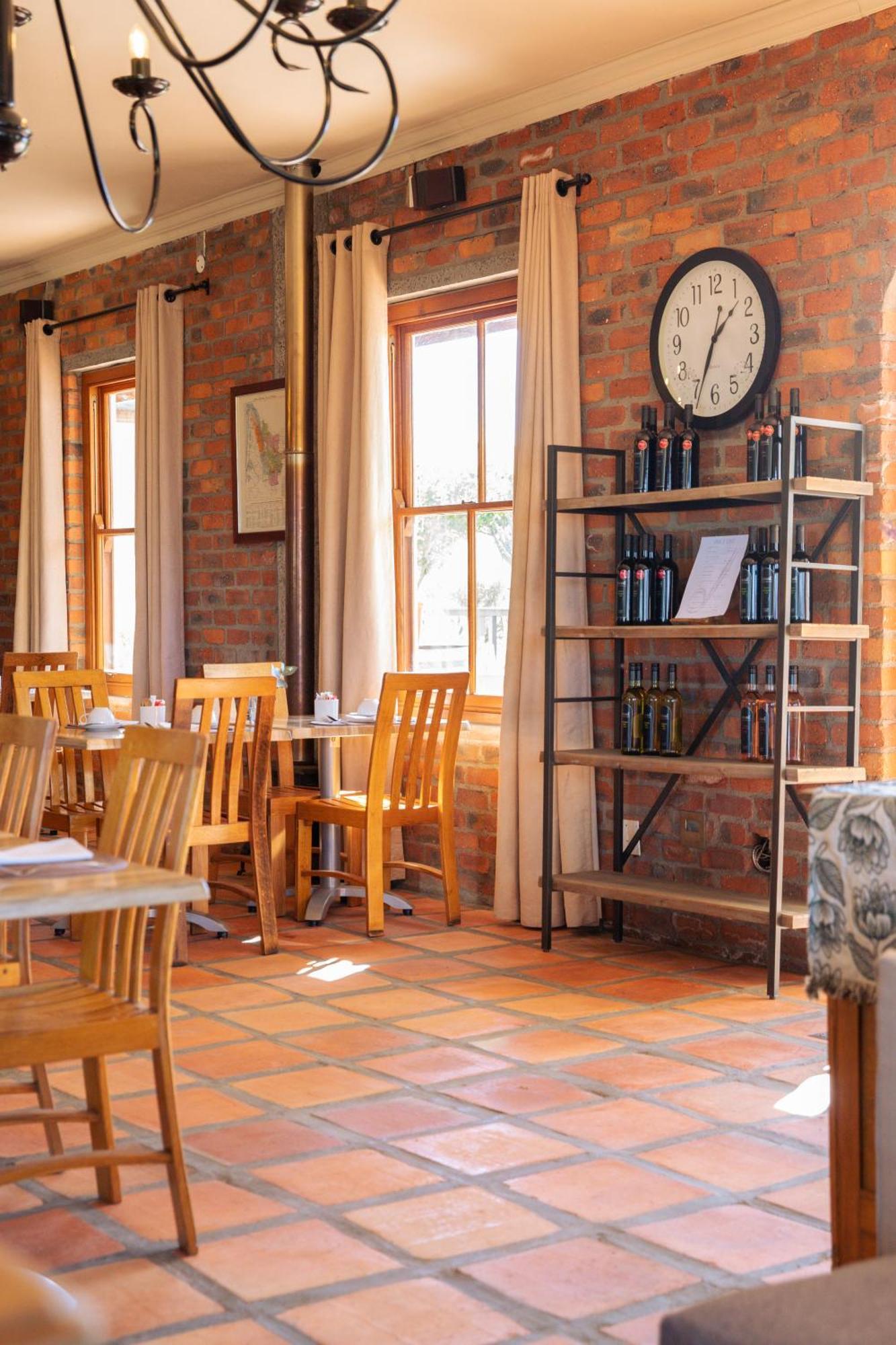 Lovane Boutique Wine Estate And Guesthouse Stellenbosch Ngoại thất bức ảnh